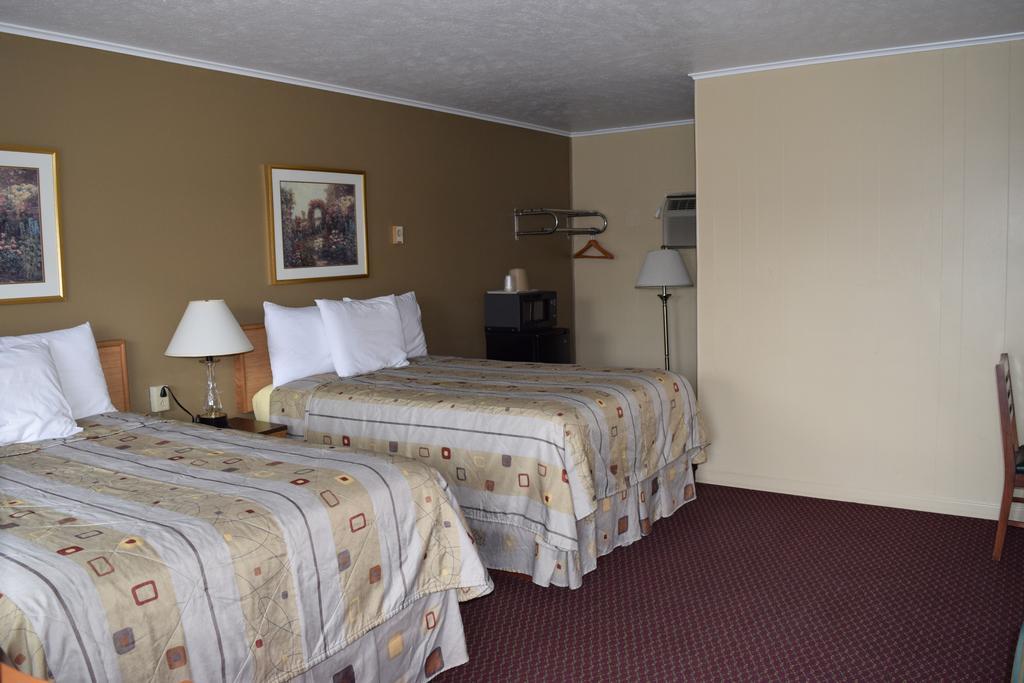 Taylorville Economy Inn المظهر الخارجي الصورة